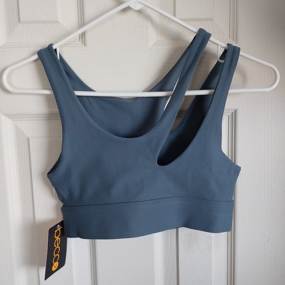NWT Sporty crop top/bra - Picture 3 of 6